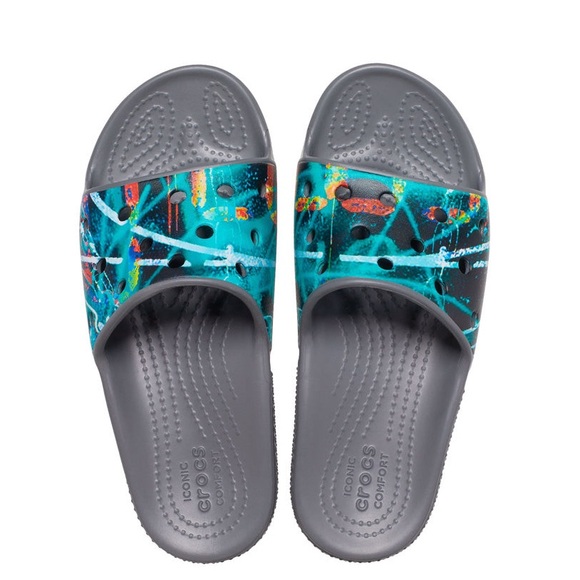 Unisex Kids' Crocs Classic Multi-Galaxy Slide Size J4 New - Picture 3 of 7